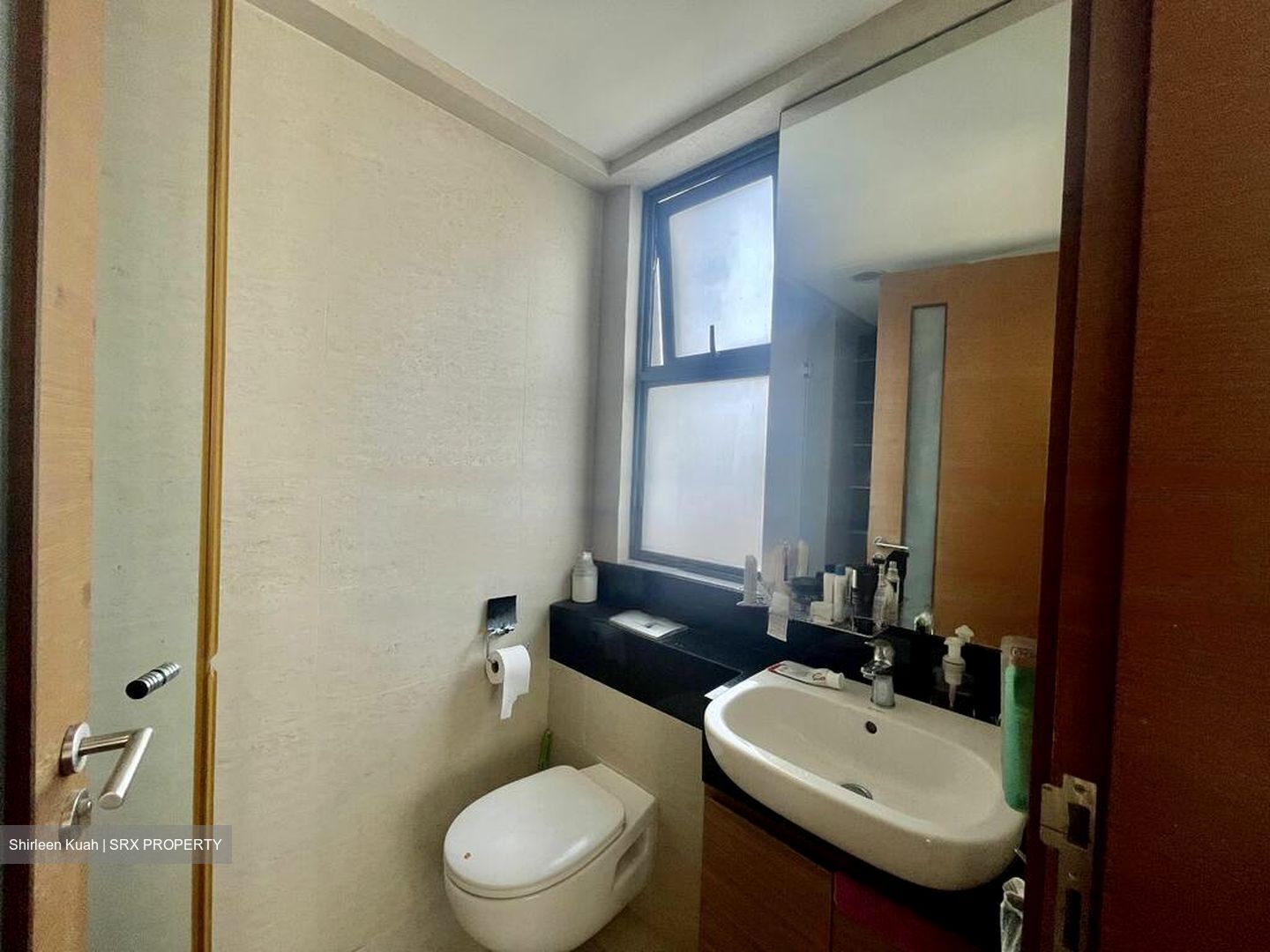 Centra Loft (D14), Apartment #480375521